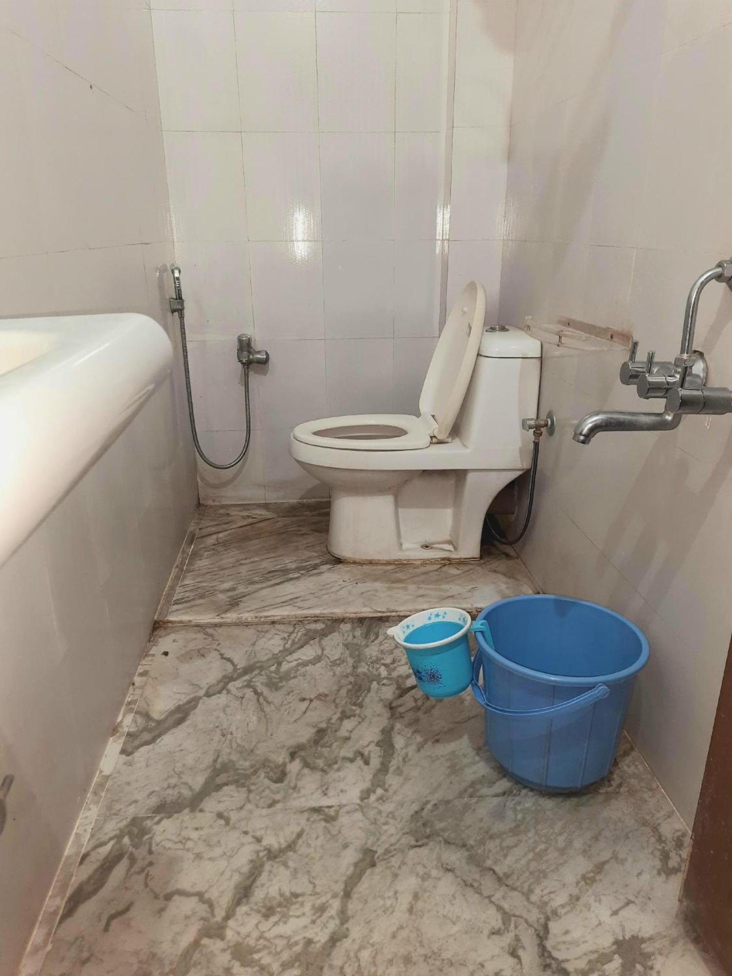 Hotel Knight Inn Airport Guwahati Exteriör bild