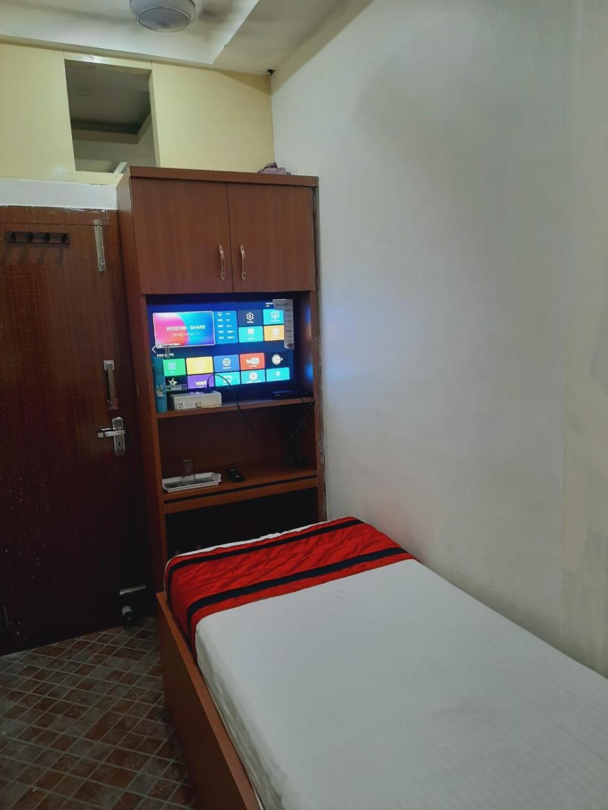 Hotel Knight Inn Airport Guwahati Exteriör bild